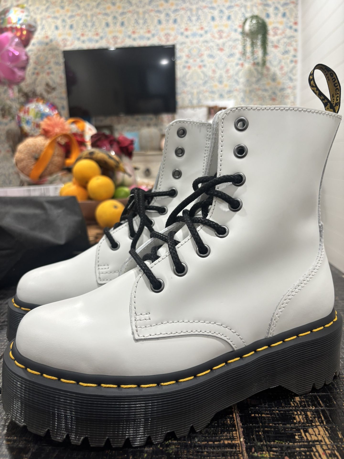 Dr Martens Jadon platform white boots