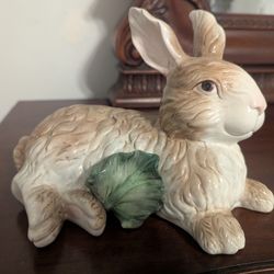Kaldun & Bogle Bunny Rabbit Retired Painted Porcelain Ceramic Figurine 