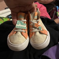 Moana toddler Shoes Size 6