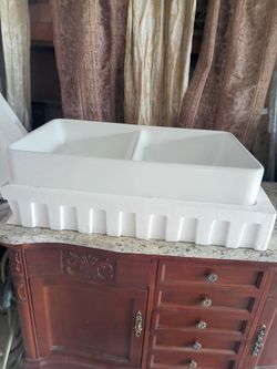 I have kitchen farmer   ceramic sink   white L 32W20D7