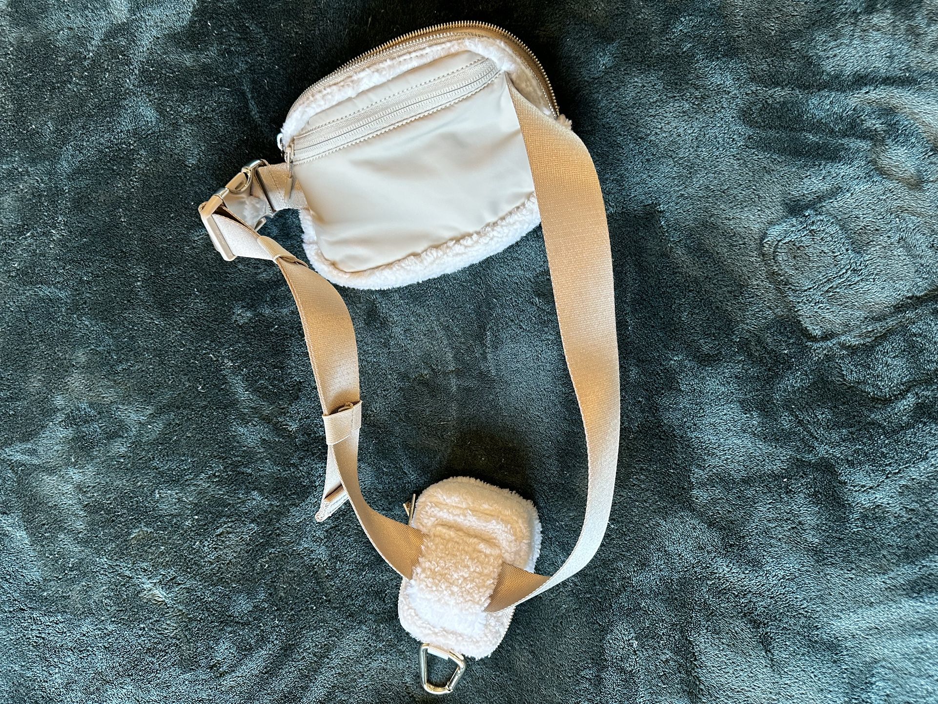 Lululemon Fleece Everywhere Belt Bag