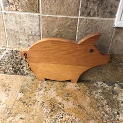 Little Pig Cutting Board