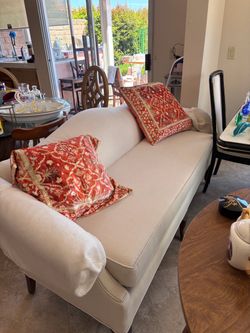 Sofá and love seat