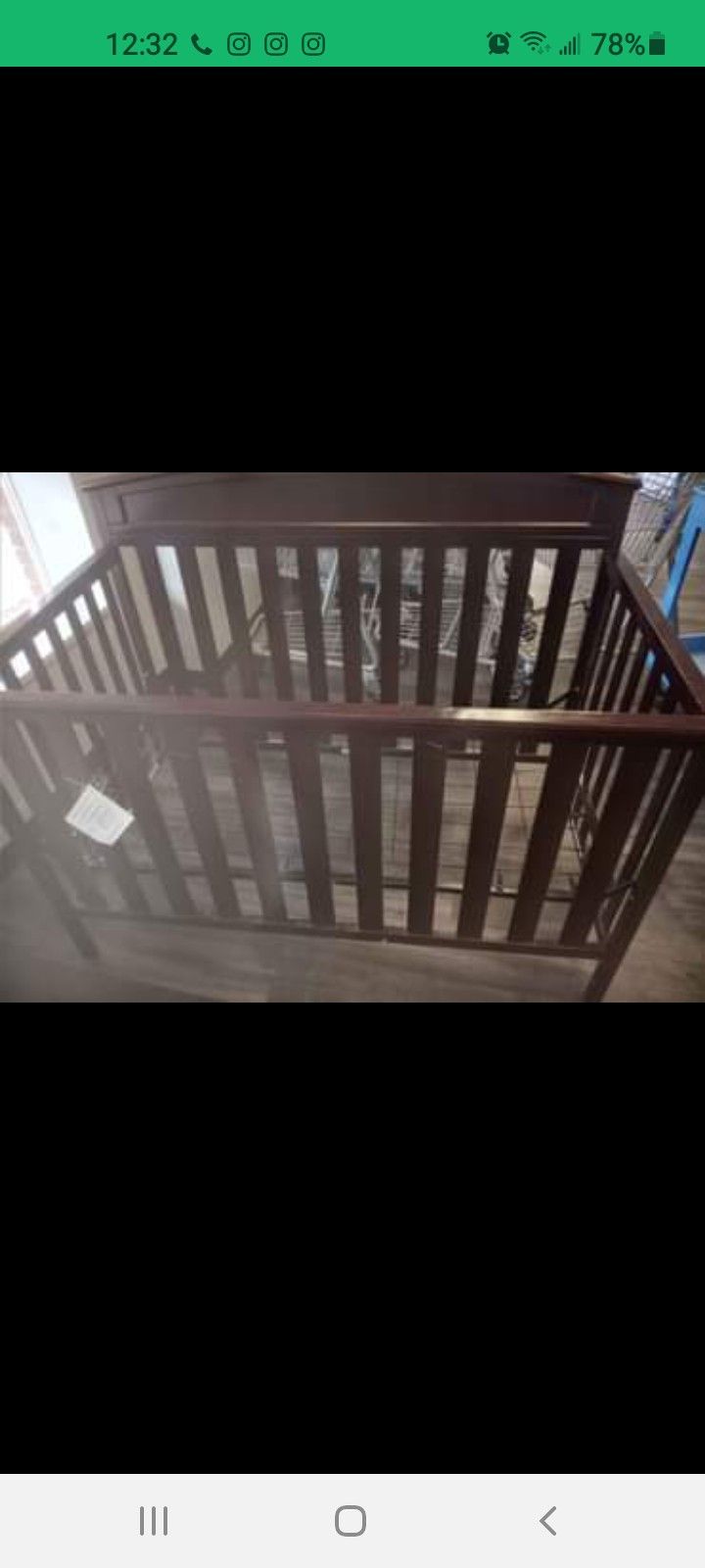 4 In 1 Crib W/ Mattress
