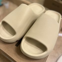 Yeezy Slide Adidas 