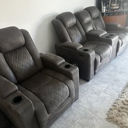 2 Sofa Recliners