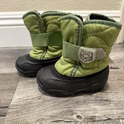 Kamik Toddler Snow Boots size 5