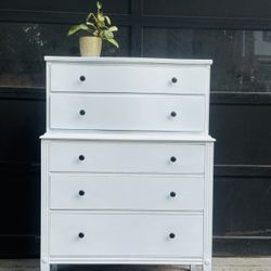 Beautiful Tallboy Dresser 