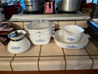 Corningware set ￼