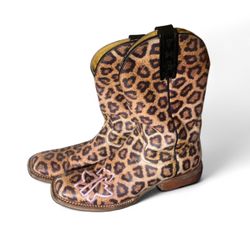 Tin Haul Co. Women’s size 9 leopard print Western boots