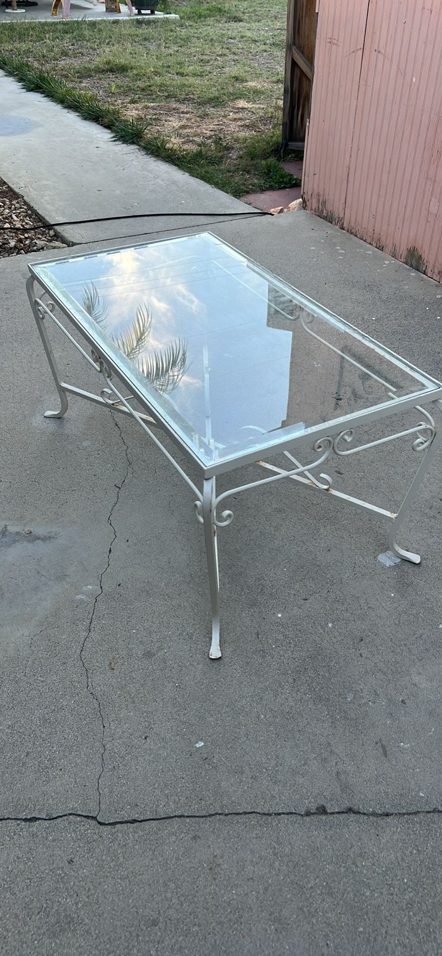VINTAGE SALTERINI-STYLE WROUGHT IRON TABLE