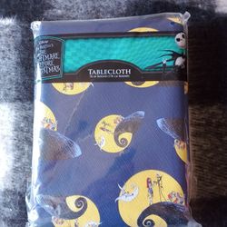 Vinyl Tablecloth The Nightmare Before Christmas 70” Round Jack Skellington 