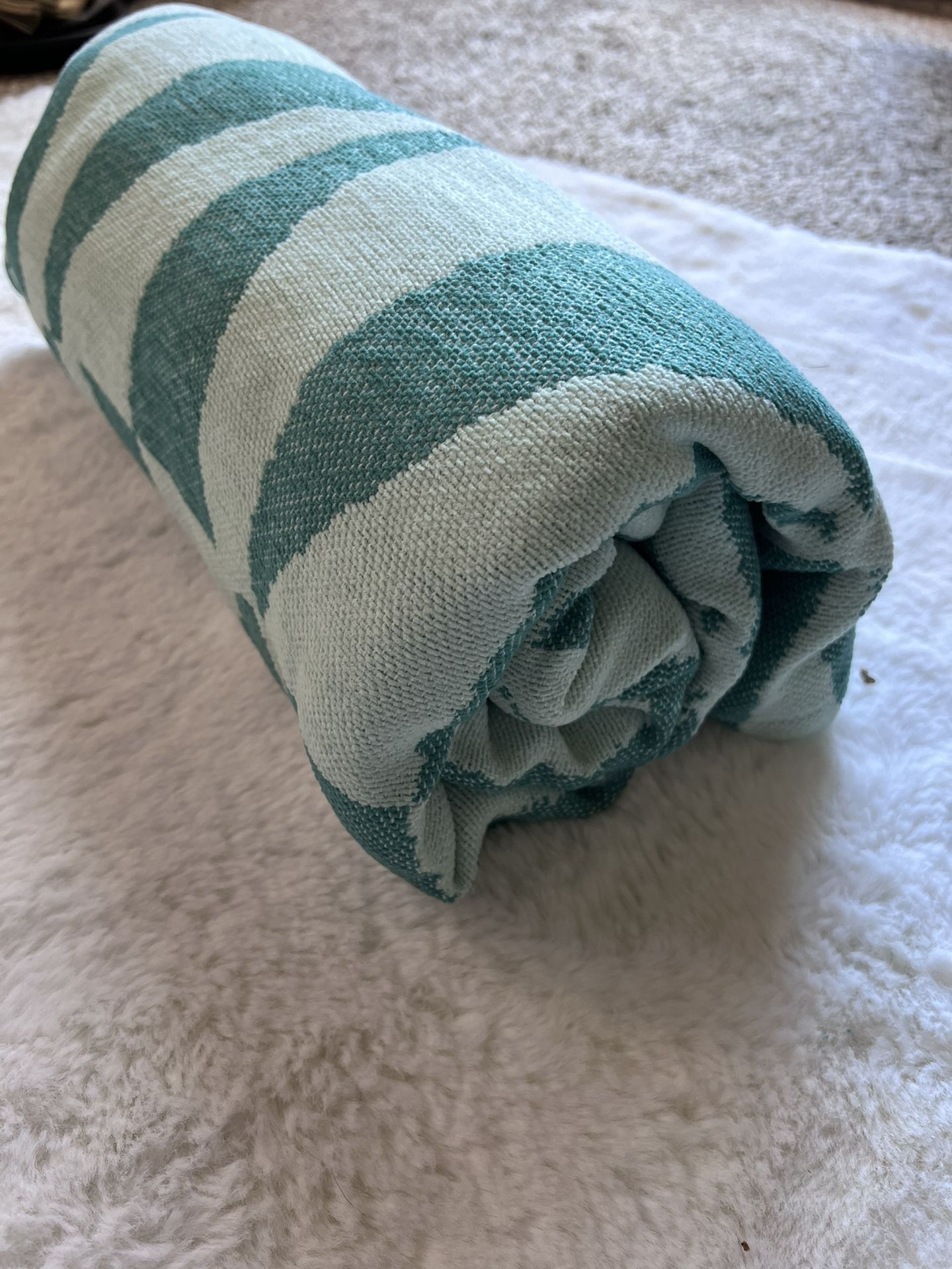 Opalhouse x Jungalow 60x80 Blue/teal Triangle Pattern Throw Blanket