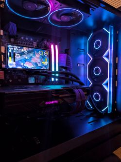 High-End Custom Gaming PC — i7-13700K / RX 7800 XT / 32GB DDR5