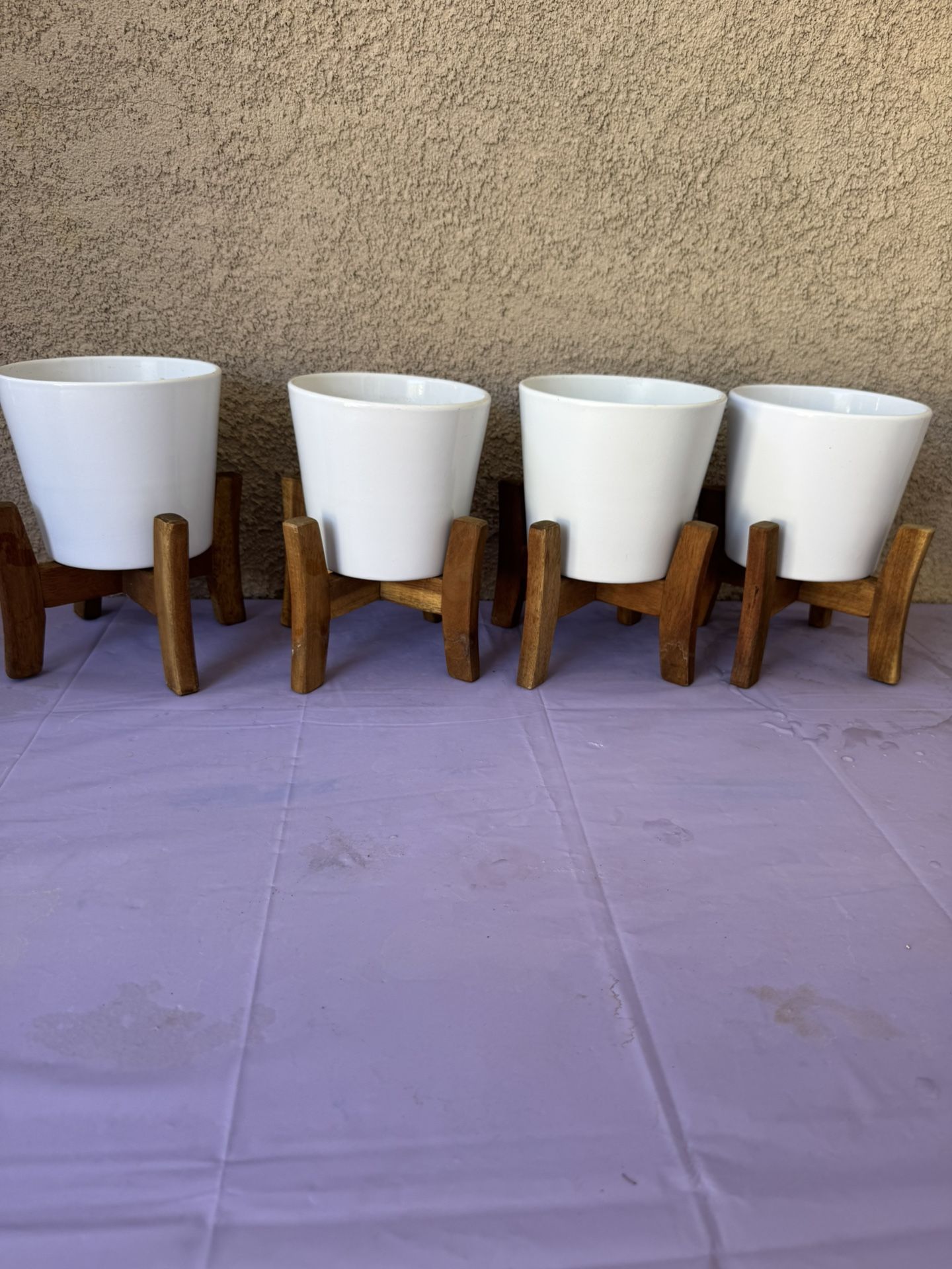 Plant Pots with Drain Hole