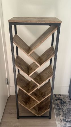 Bookshelf (2 available)