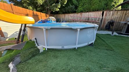 Intek 12’ diameter and 30” deep pool with filter