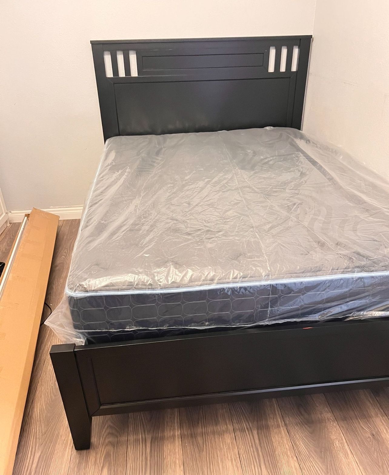 Cama Full Size Nueva En Su Caja Incluye Colchones