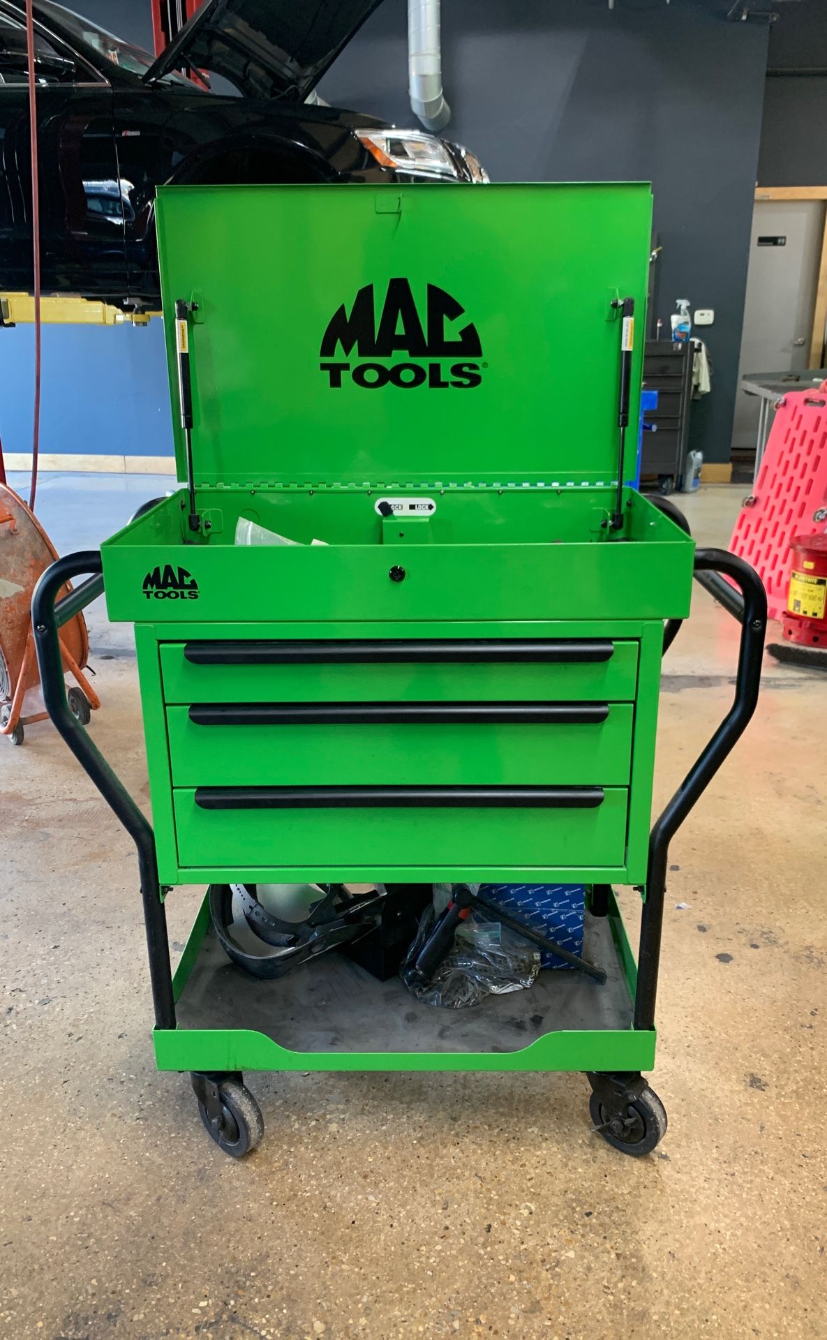 Mac tools tool cart for Sale in San Antonio, TX - OfferUp