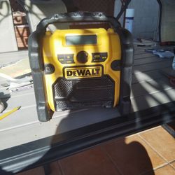 DeWalt  Worksite Radio