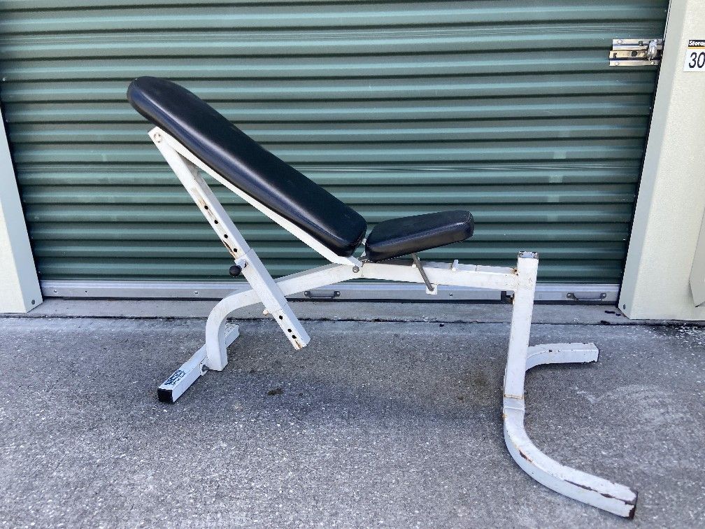 Adjustable Bench