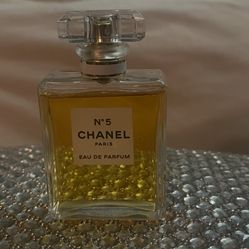 Chanel No 5