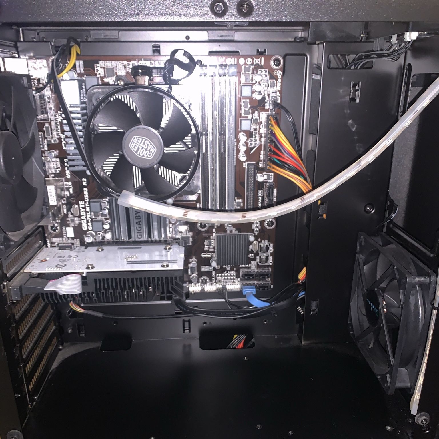 Gaming PC for sale and keyboard set