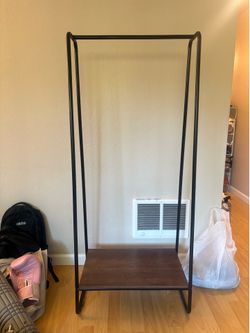 Clothing rack