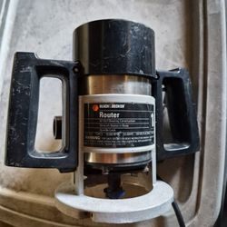 Black And Decker Router