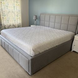 Puffy Sterling King Bed Frame – Gray Wood w/ Headboard – Sturdy & Stylish