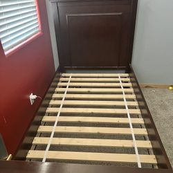 Pottery Barn Twin Bed