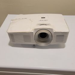 Acer H5382BD 3D DLP Projector 3300 Lumens