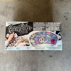 Easy bake oven, brand new