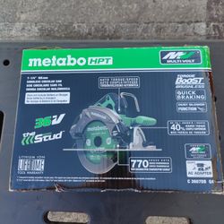 Metabo 36 Volt Saw, Bear Tool