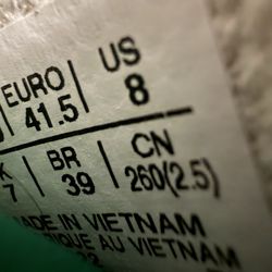 ASICS Gel Lyte  men’s shoes 8