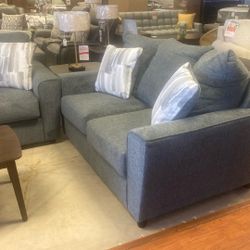 Sofa & Loveseat 