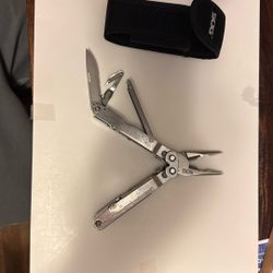 SOG MULTI TOOL 