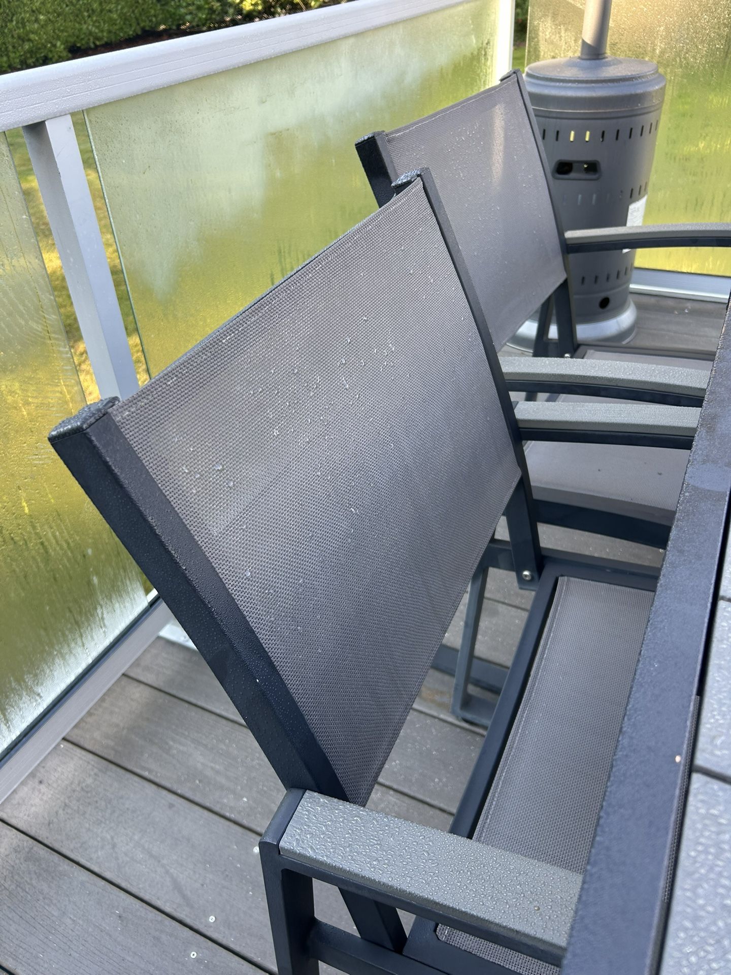 Patio Table And 6 Chairs