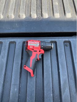 NEW Milwaukee M12 12V Lithium-Ion Brushless Cordless Subcompact 3/8 in. Drill Driver (Tool Only)