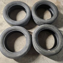 Michelin  225/55r17 Defender 