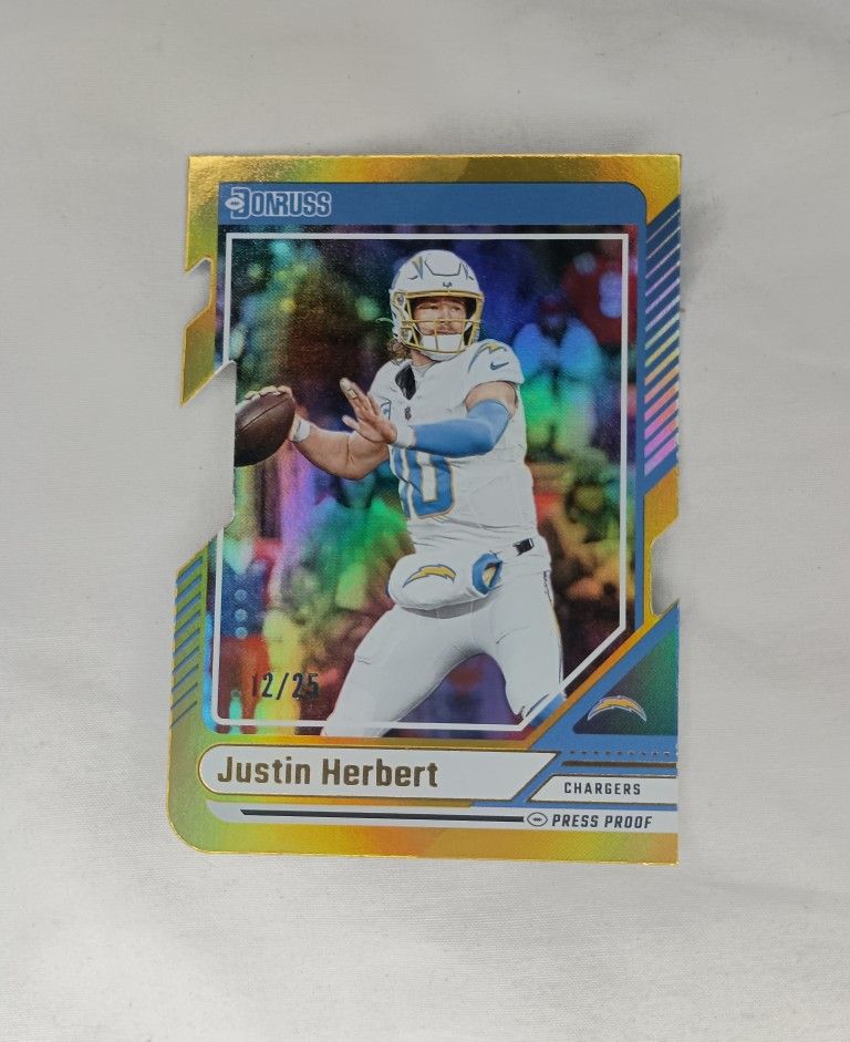 Justin Herbert 2024 Donruss Optic Football Gold Die Cut 12/25