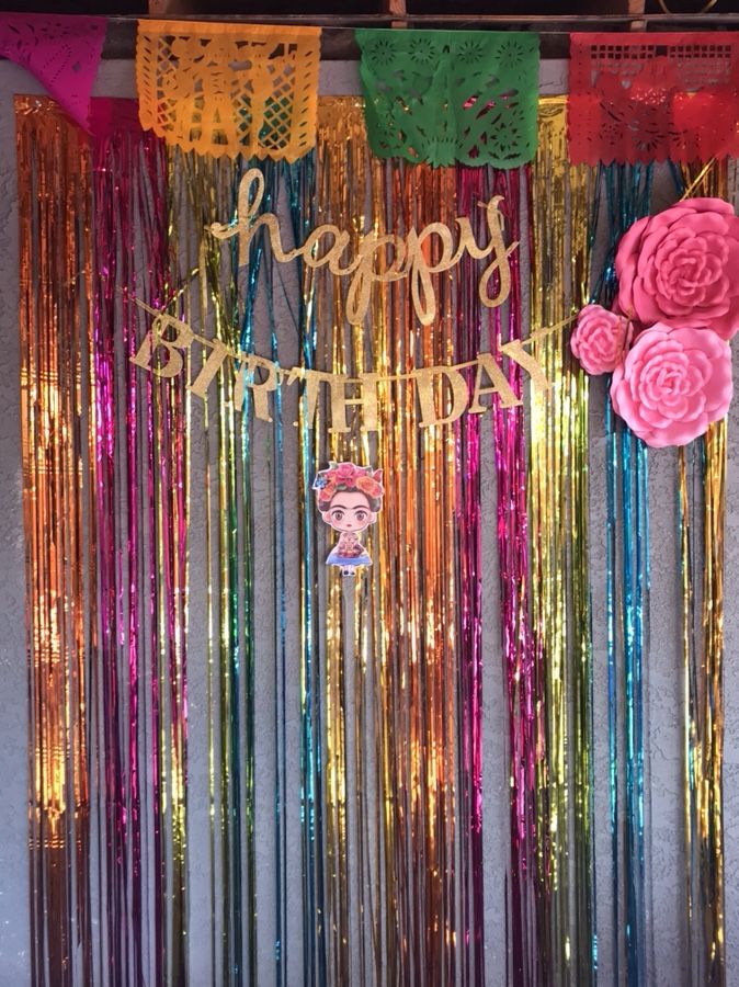 Frida Kahlo party decorations
