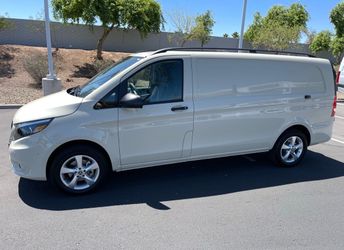 2021 Mercedes Metris