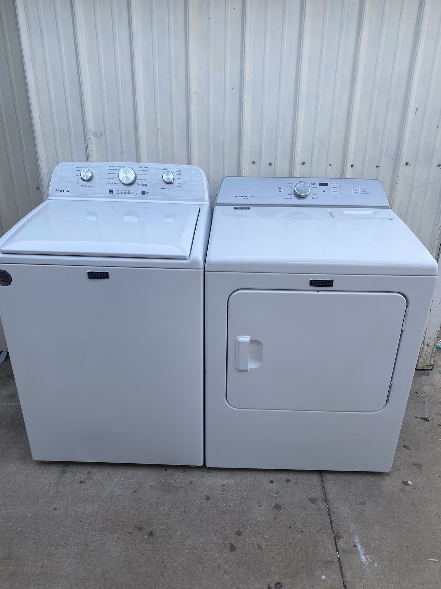 MAYTAG.  WASHER. AND DRYER. SET 