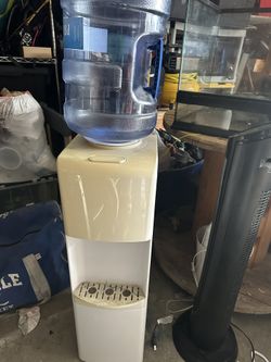Water Dispenser 15$