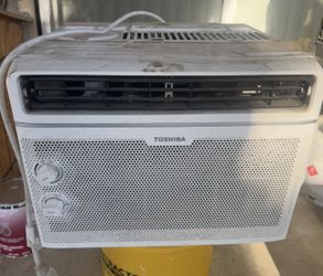 Toshiba Window AC Unit