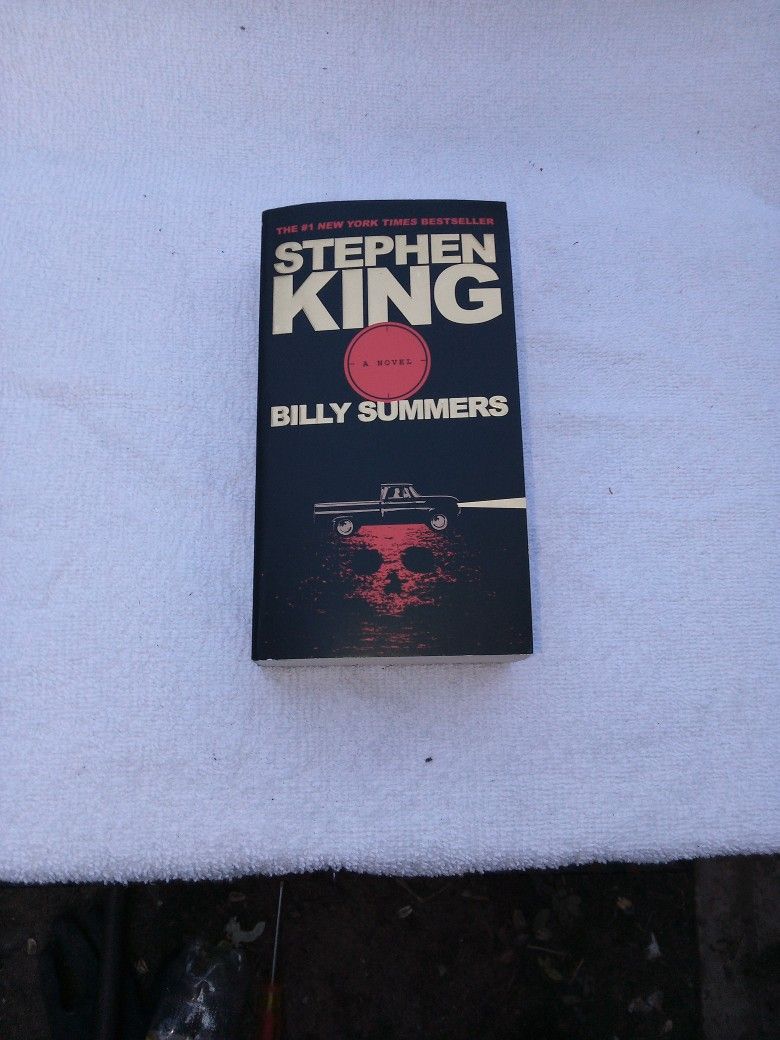 STEPHEN KING'S. BILLY SUMMERS NOVEL