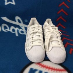 Junior size top 5 adidas superstars