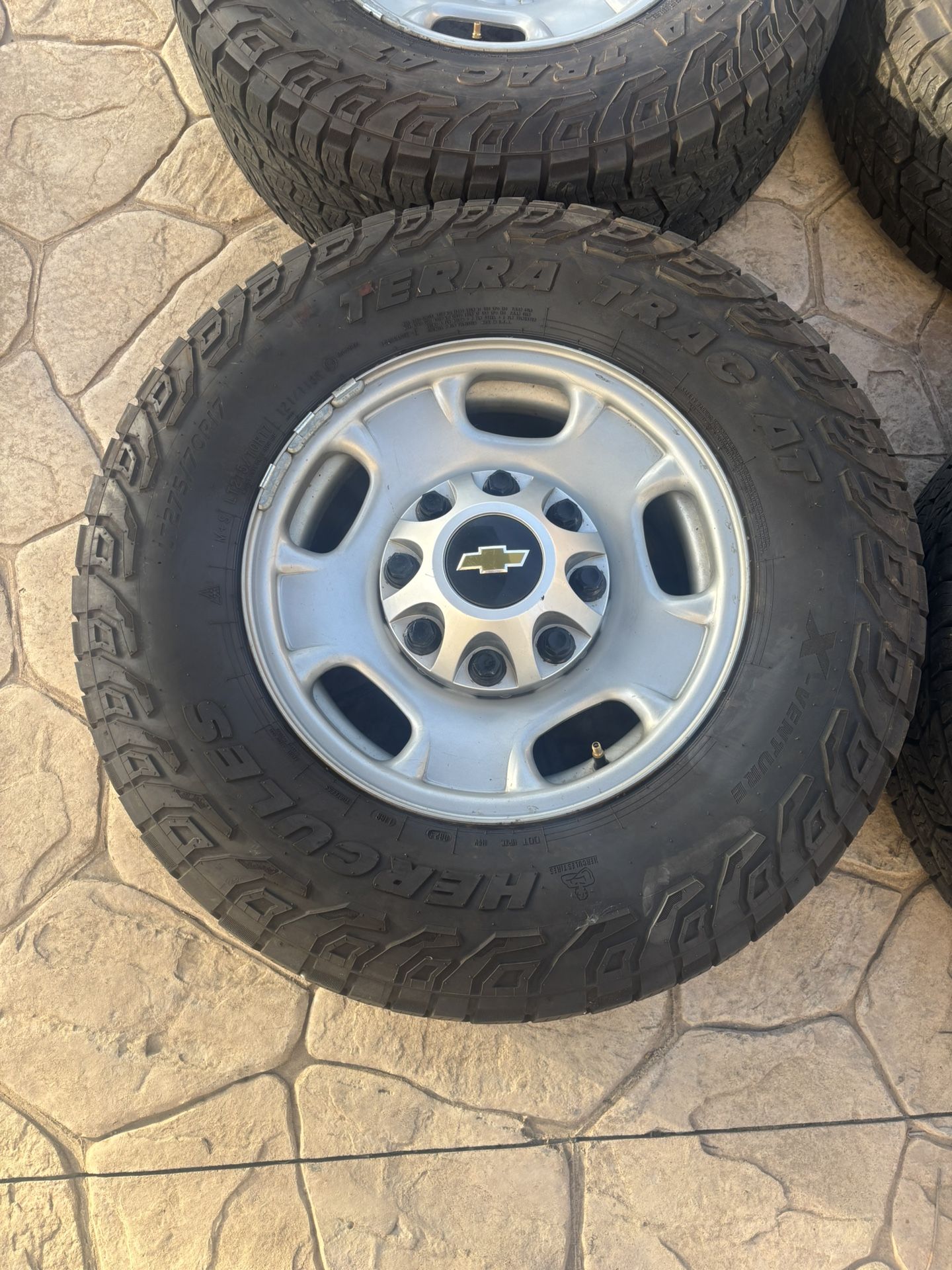 Chevrolet Silverado Wheels eight Lug 17” Aftermarket Plus Caps And Bolts