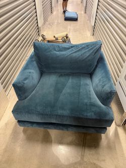 West elem blue chair